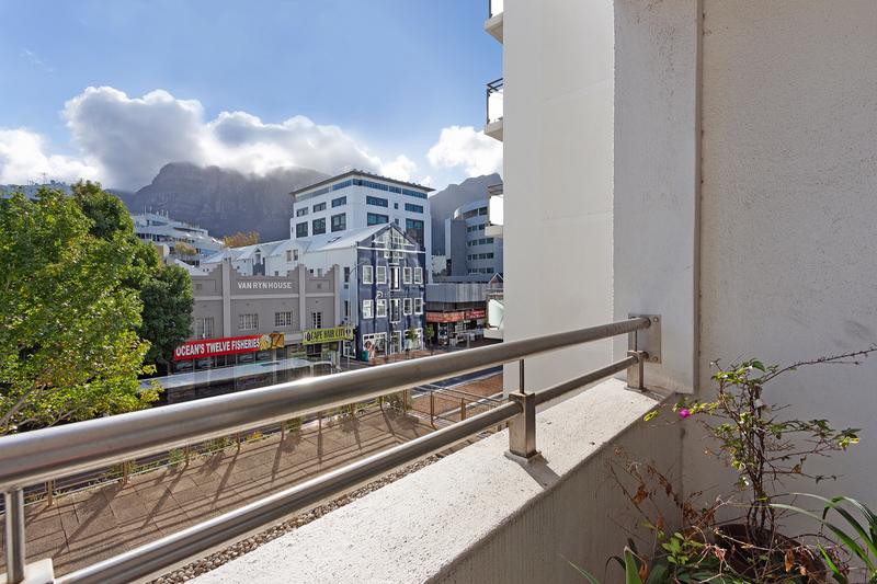 To Let 2 Bedroom Property for Rent in Claremont Western Cape